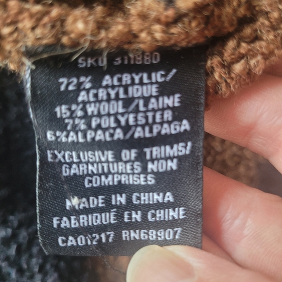 Le Chateau Long Zip Striped Sweater, BNWT, Size M - Picture 9 of 9